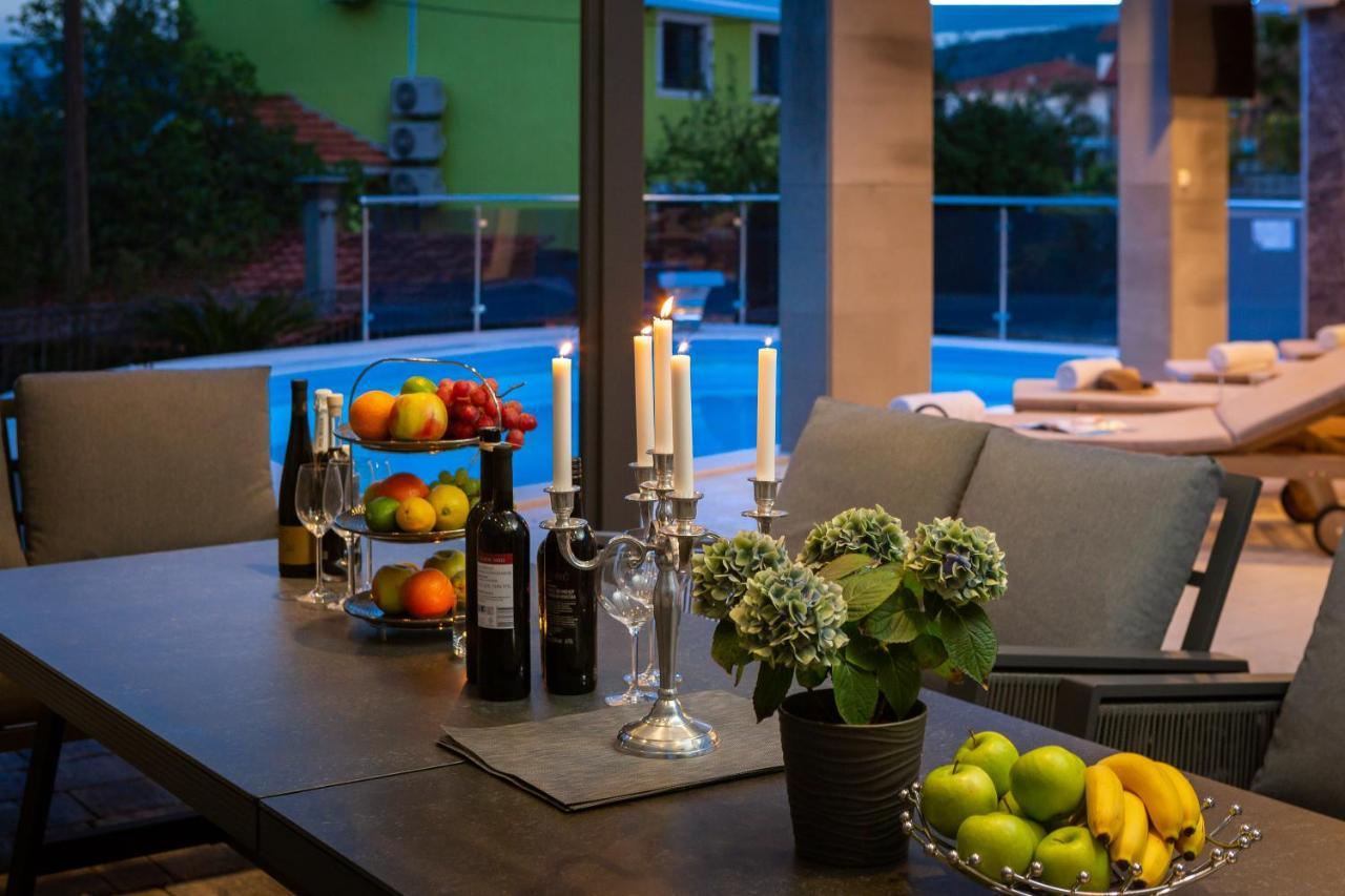 Beach Villa Valentina Trogir Exterior foto